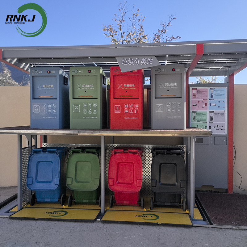 Sistema subterr&aacute;neo de recolecci&oacute;n de basura con elevaci&oacute;n hidr&aacute;ulica de 660 litros
